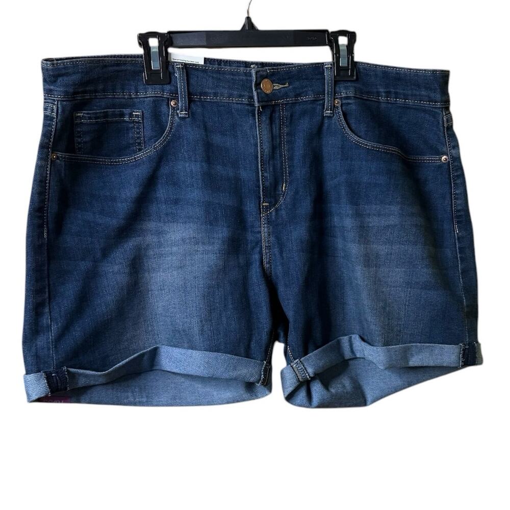 Levi Strauss Midrise 5 inch Jean Shorts Size 16 in Blue